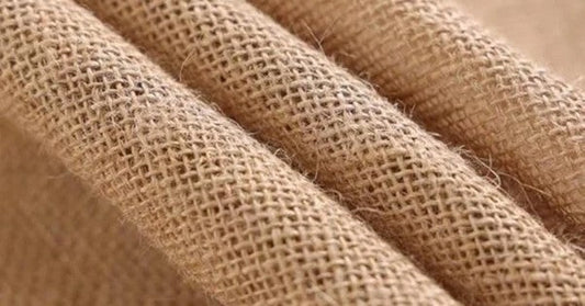 Custom Table Linens vs Ready-to-Ship Linens: Which Option Is Right for You?