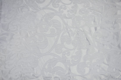 Victorian Damask Tablecloths | Classic Jacquard Table Linens | 100% Polyester |