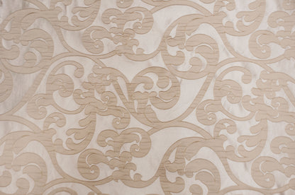Victorian Damask Tablecloths | Classic Jacquard Table Linens | 100% Polyester |