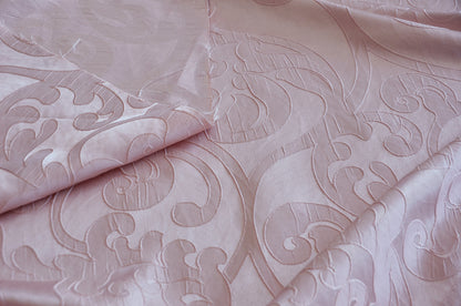 Victorian Damask Tablecloths | Classic Jacquard Table Linens | 100% Polyester |