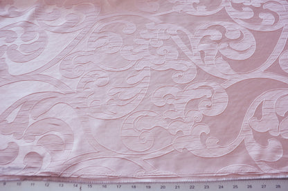 Victorian Damask Tablecloths | Classic Jacquard Table Linens | 100% Polyester |