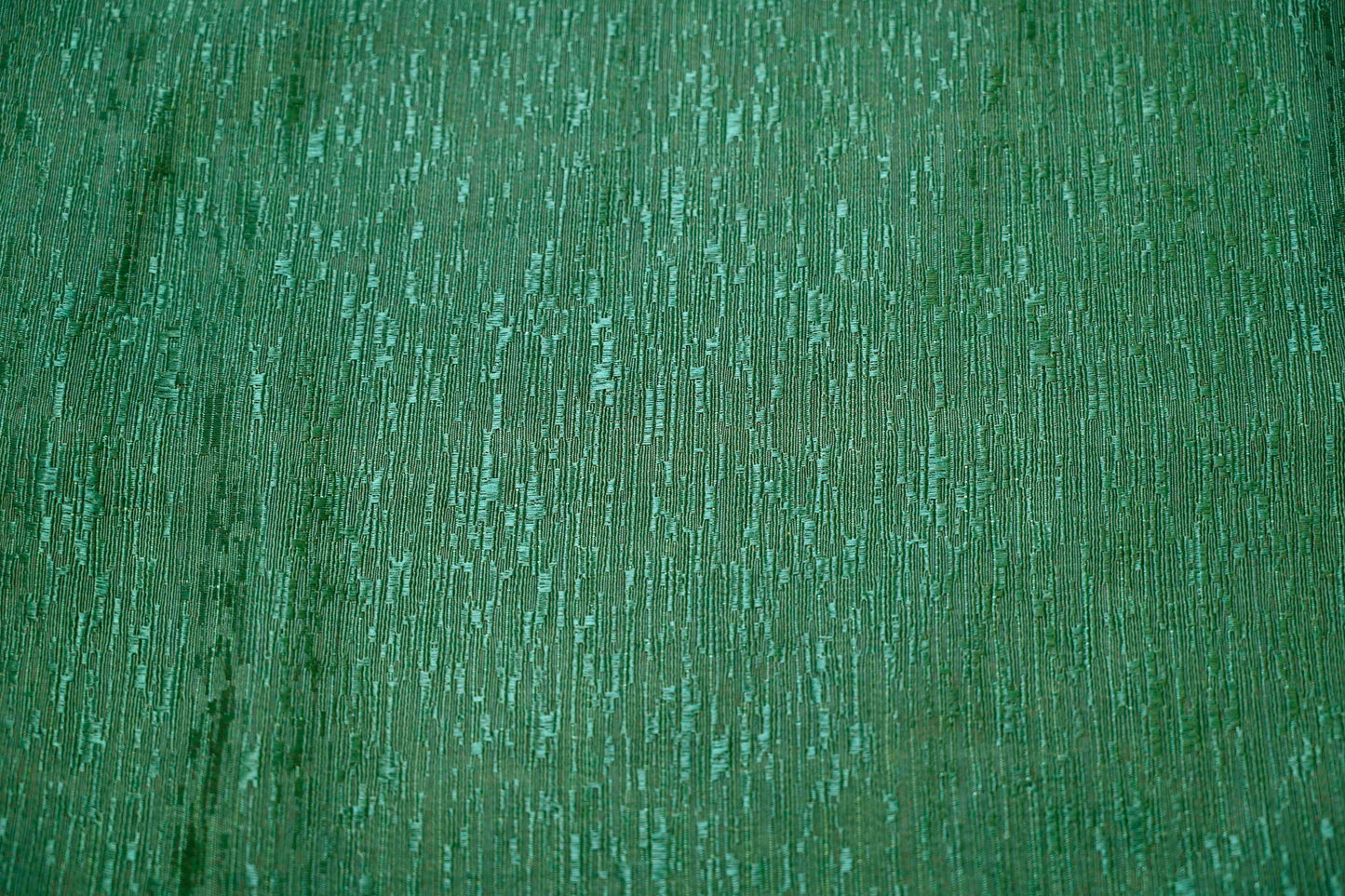 Luxury Jacquard Table Linens | Luxury Brocade Tablecloths | Multiple Colors |
