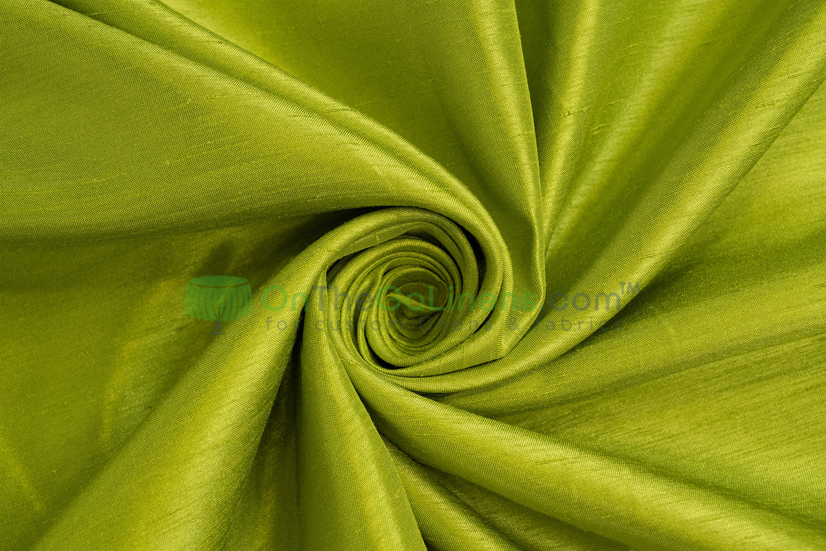 Shantung Satin Table Runners | Reversible Silk Satin Table Runners | 100% Polyester | Multiple Colors |