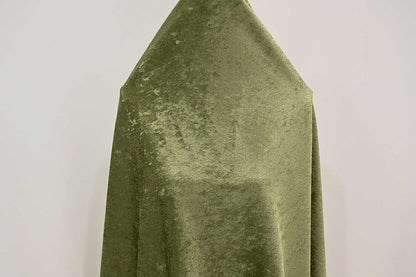 IFR Panne Velvet Table Linens & Crush Velour Tablecloths