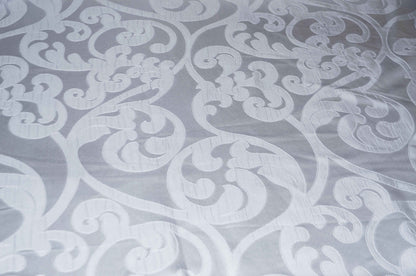 Victorian Damask Tablecloths | Classic Jacquard Table Linens | 100% Polyester |