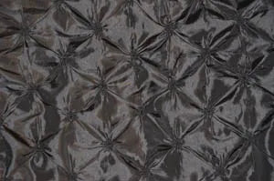 Pinwheel Button Taffeta Table Linens