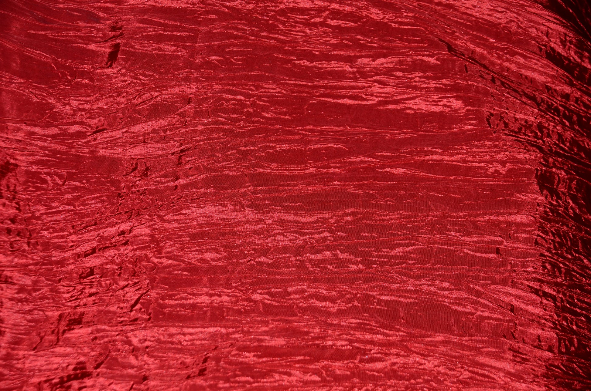 Crease Taffeta Cherry