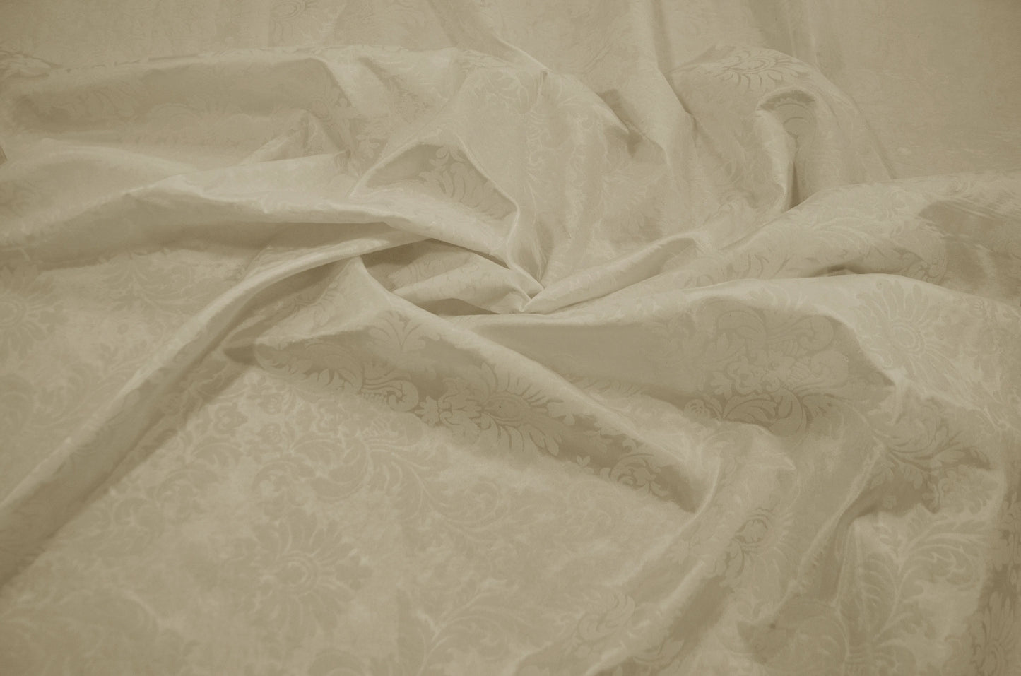 Damask Flocking Ivory on Ivory