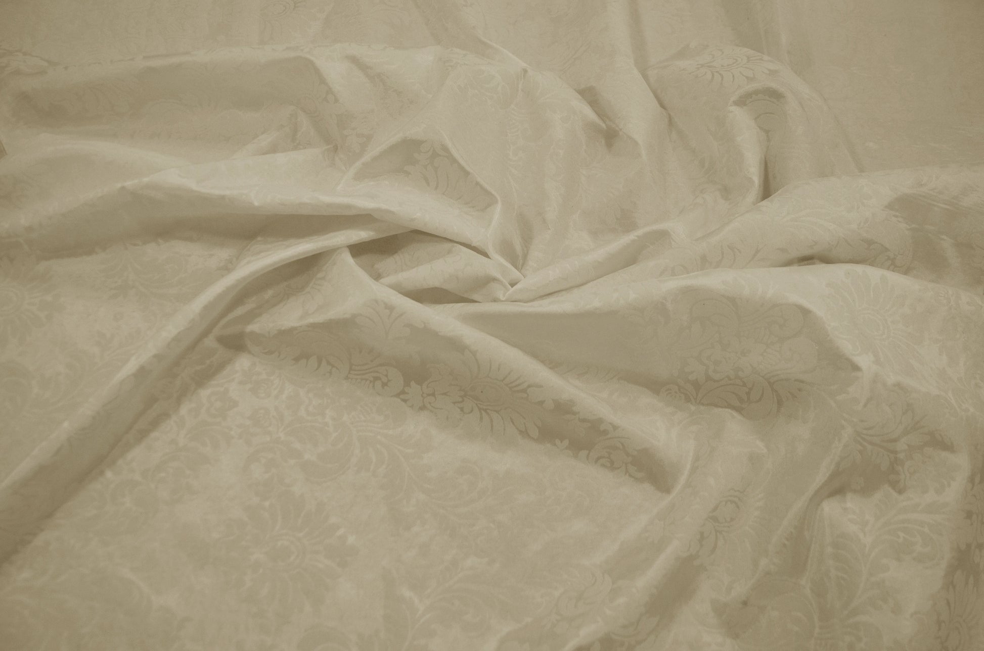 Damask Flocking Ivory on Ivory