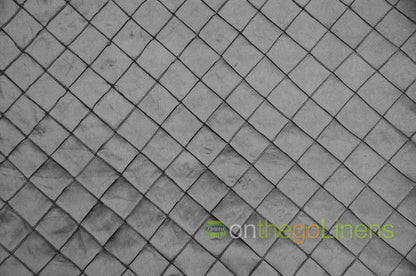 Pintuck 2x2 Platinum