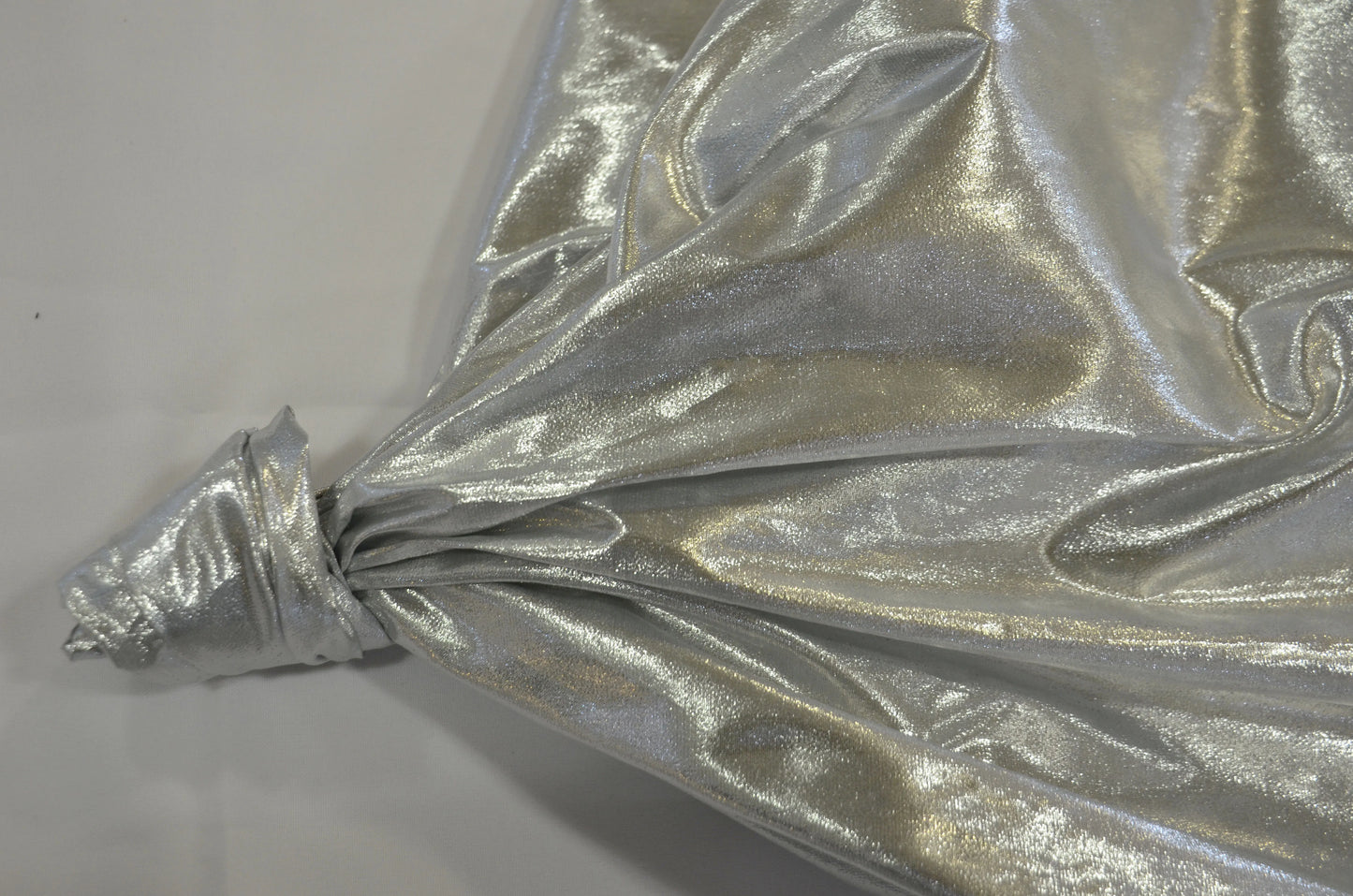 Tissue Lame Table Runners | 14" x 108" | Metallic Lame Table Runner | Multiple Colors |