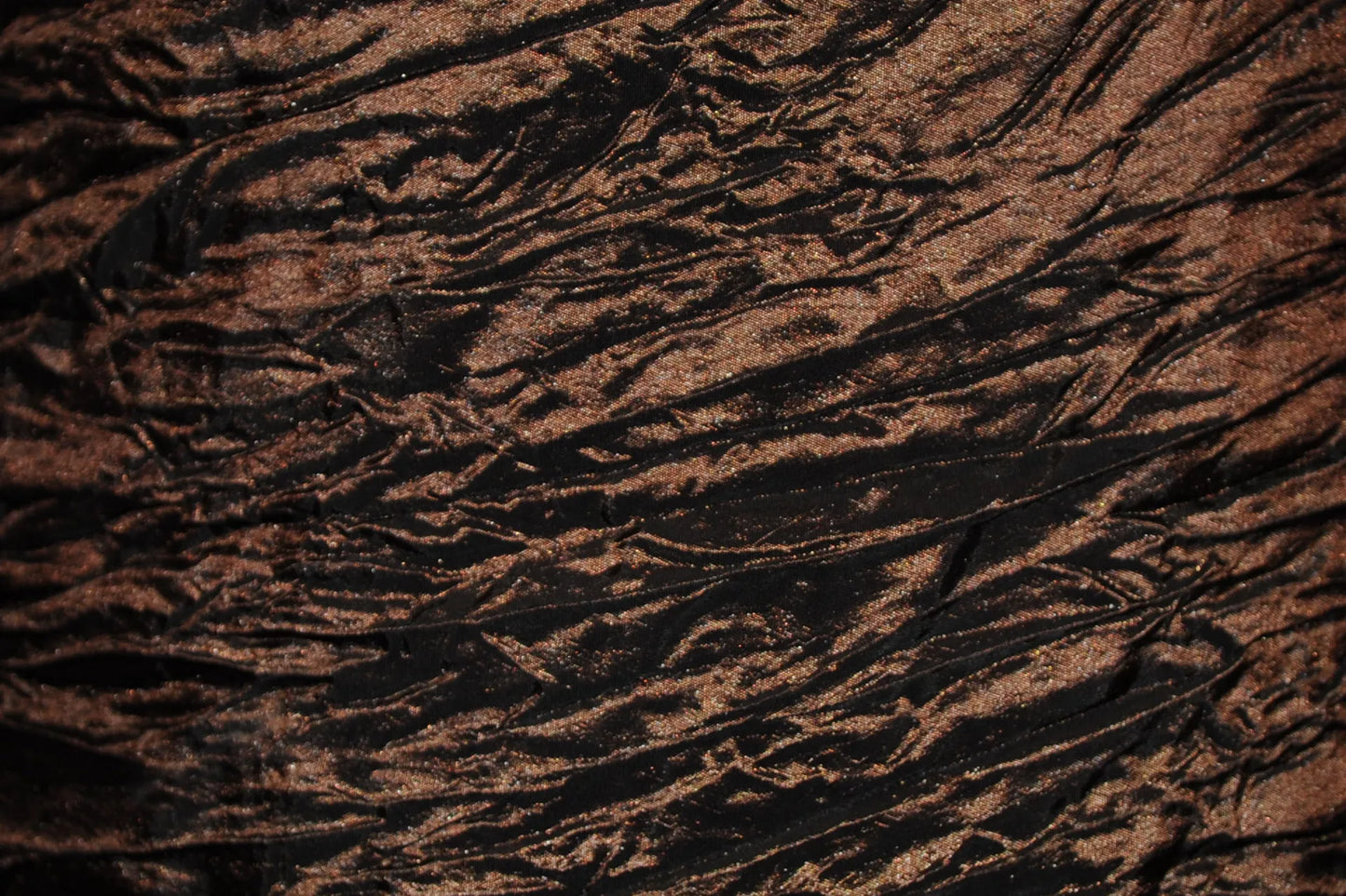 Crease Taffeta Chocolate
