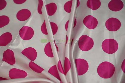 White Back Fuchsia Dot