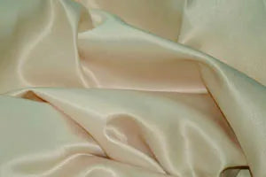 L'Amour Satin Table Linens