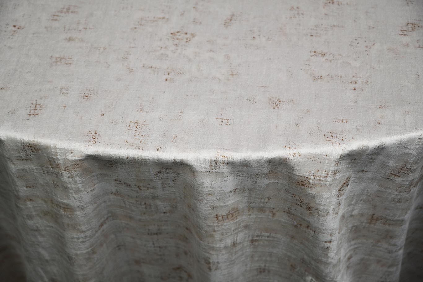 Holland Velvet Table Runners | Metallic Velvet Table Runner | Multiple Colors |