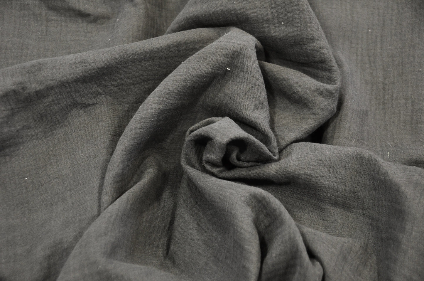 Gauze Black