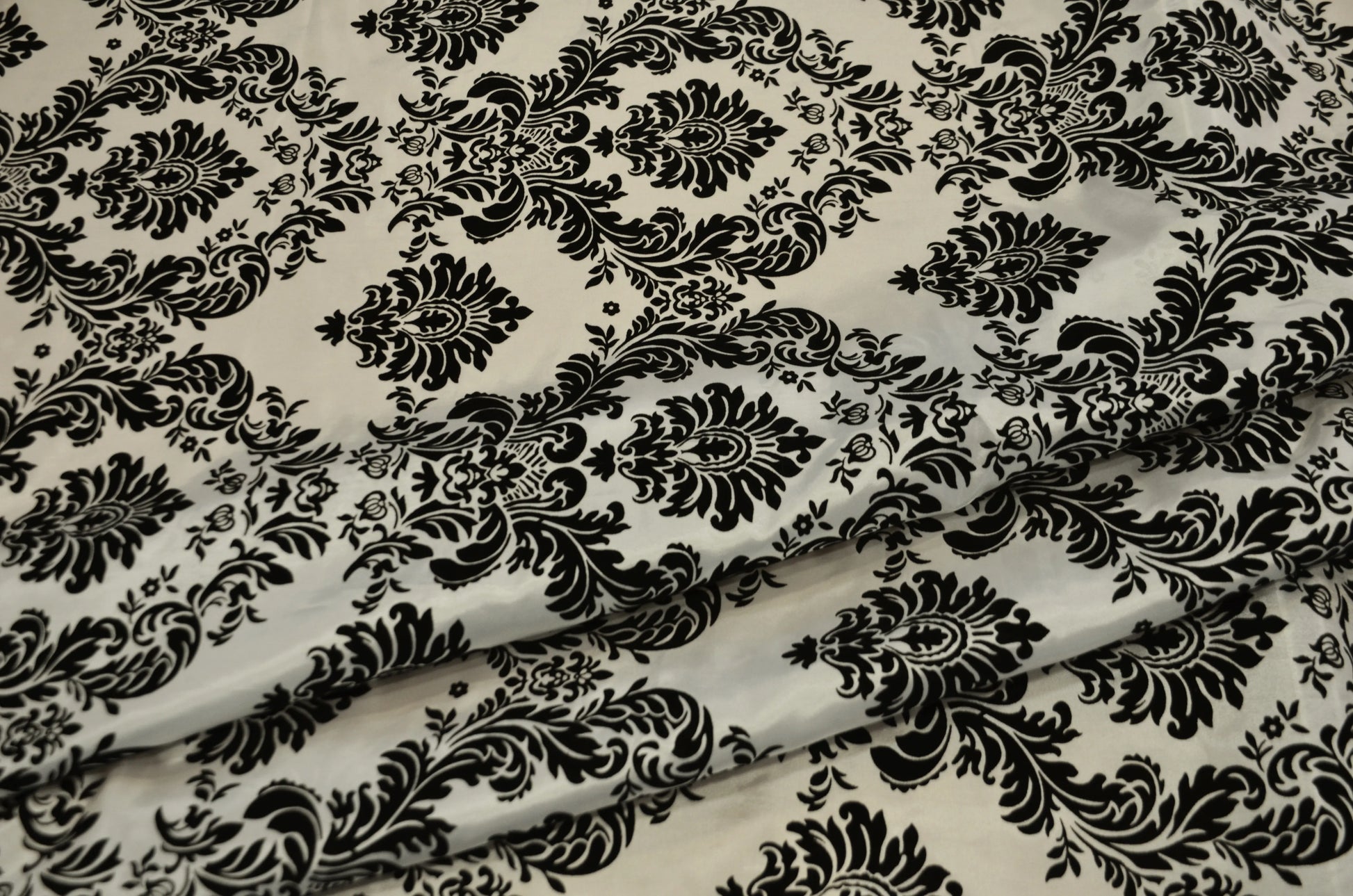 Damask Flocking Ivory on Black